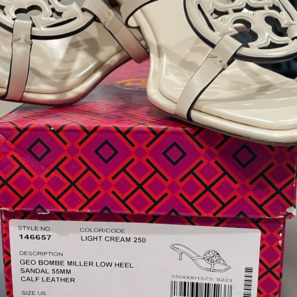 **NIB- Tory Burch - Geo Bombe Miller Never worn- Low Heeled Cream Sandals - Picture 5 of 5